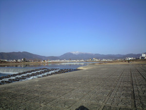 e0359590_10080533.jpg