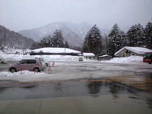 「平湯温泉掛け流しの宿と飛騨高山散策。」Ｖｏｌ．１_e0359590_10081294.jpg