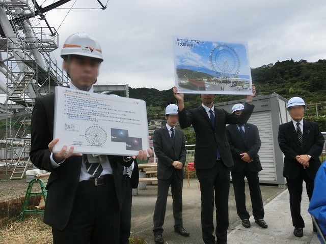 富士市の新たな立ち寄り拠点とランドマーク 富士川SAの大観覧車_f0141310_813248.jpg