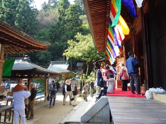 別格10番西山興隆寺から11番正善寺/生木地蔵_f0213825_1232397.jpg