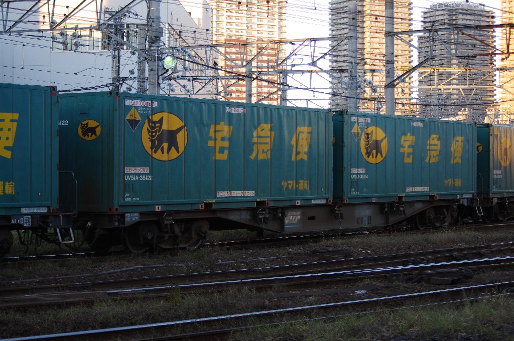 f0203926_09946.jpg