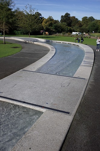 b0119493_0501342.jpg