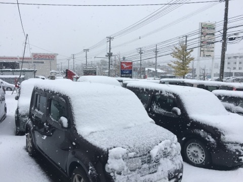 11月5日(土)☆TOMMYアウトレット☆タイヤ交換ラッシュ(+o+) あゆブログ♪ 自社ローンの事ならTOMMYへ☆_b0127002_17053993.jpg