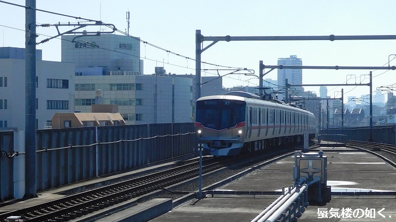 「ステラのまほう」舞台探訪003 北千住駅(第1話)と旧中川の緑地(第4話)_e0304702_17300084.jpg