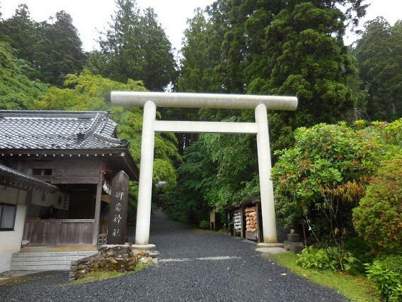 10月28日　午後　御岩神社【宇宙編】_d0009105_22275729.jpg