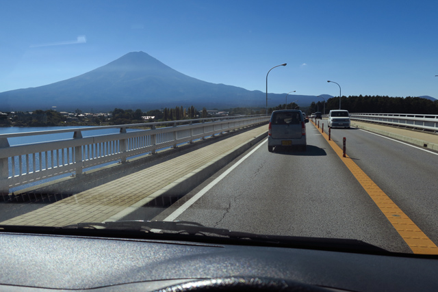 林道ツーリング改め、ハイエースで巡る富士山への旅_f0126932_2062988.jpg