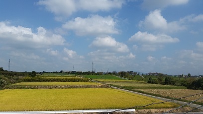 e0319042_01043715.jpg