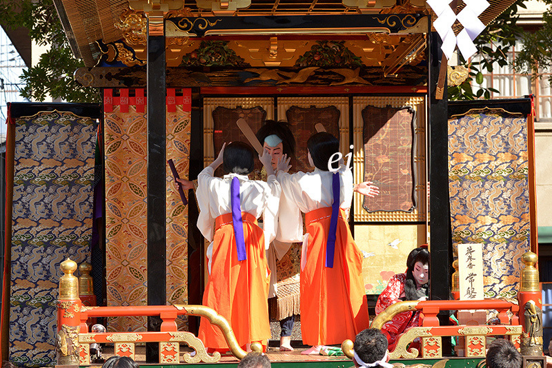 長浜曳山秋祭・妹背山婦女庭訓三笠山御殿の場_c0317868_14563373.jpg