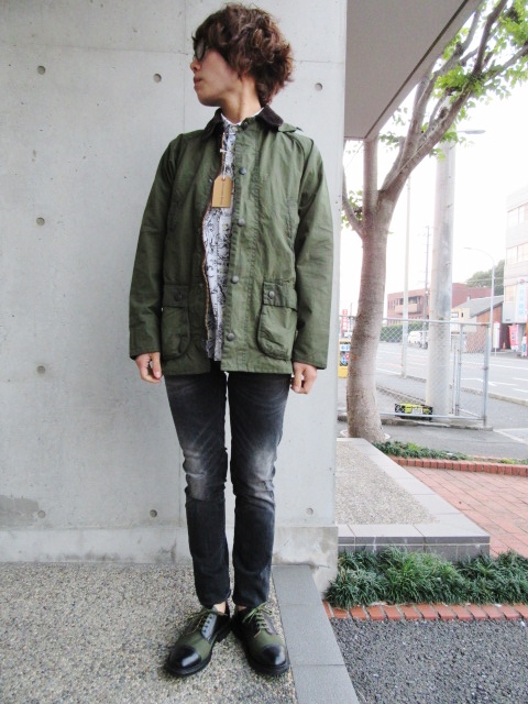 Barbour STYLE ･･･ WASHED BEDALE JACKET (再・スタイルSAMPLE編)！★！_d0152280_6395675.jpg