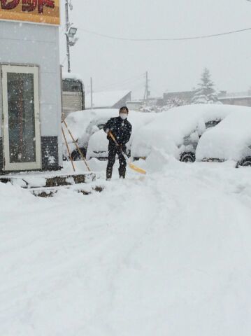 11月６日（日）TOMMYアウトレット☆大雪！タイヤ交換☆ワカブログ★100万円以下専門店♪_b0127002_15384020.jpg