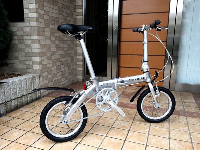 DAHON DOVE UNO 2017年 クイックシルバー ほぼノーマル【横浜】 DAHON DOVE UNO 2017年 クイックシルバー ほぼノーマル【横浜