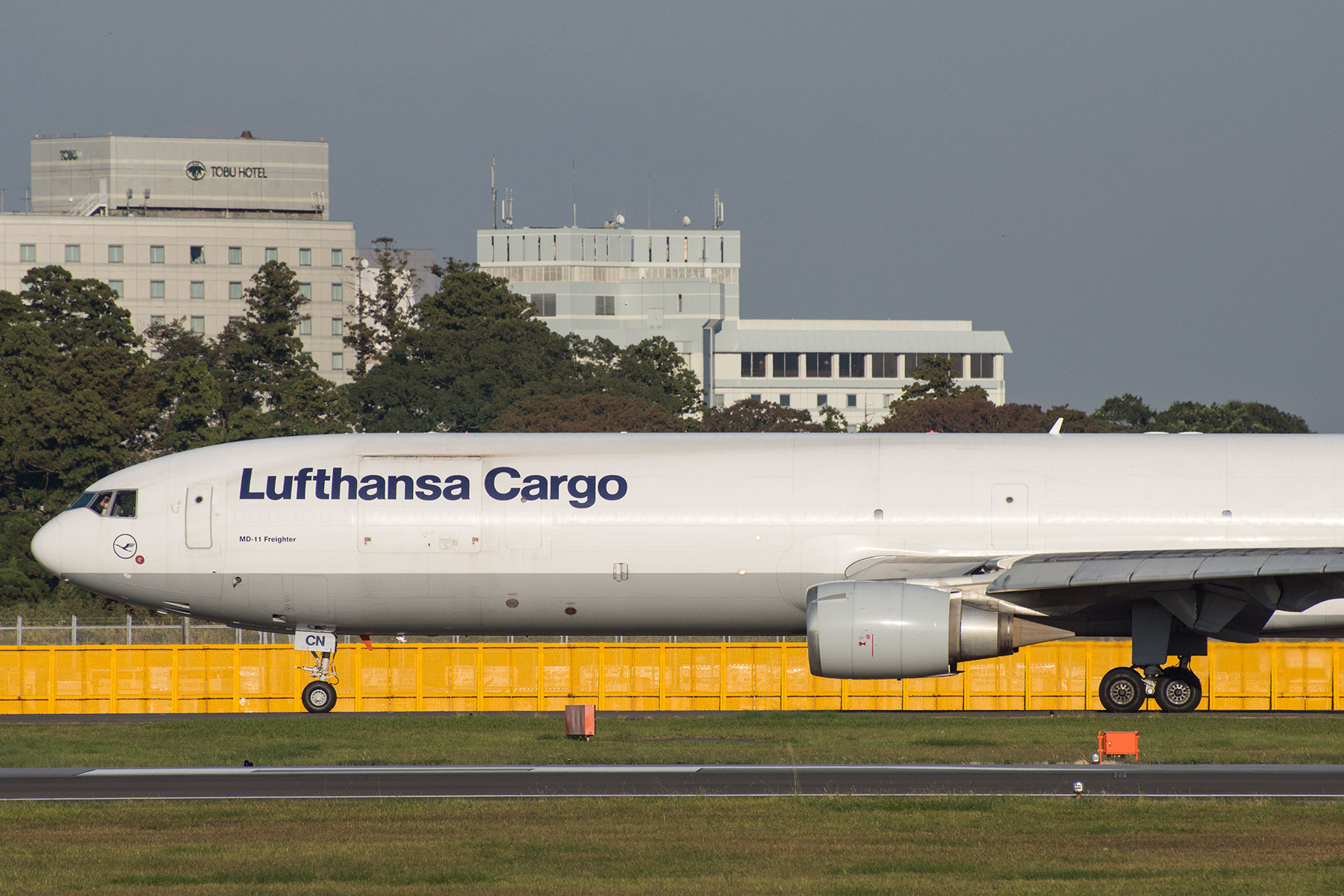 McDonnell Douglas MD-11F / D-ALCN_d0226909_1343843.jpg