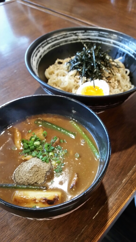 カレーつけ麺！_b0169958_08022885.jpg