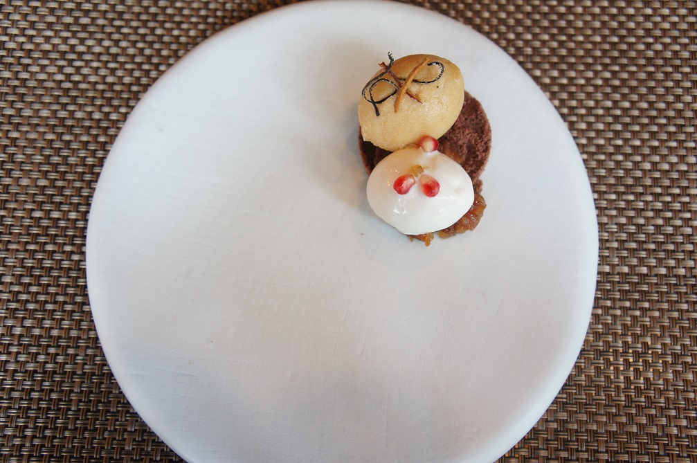 チョンダムドンの最強ランチ 秋編♪_b0060363_1310940.jpg