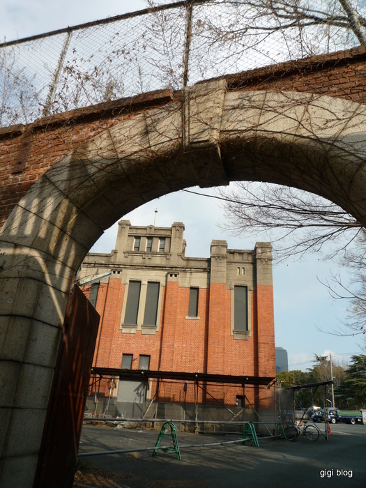 f0374868_17012368.jpg
