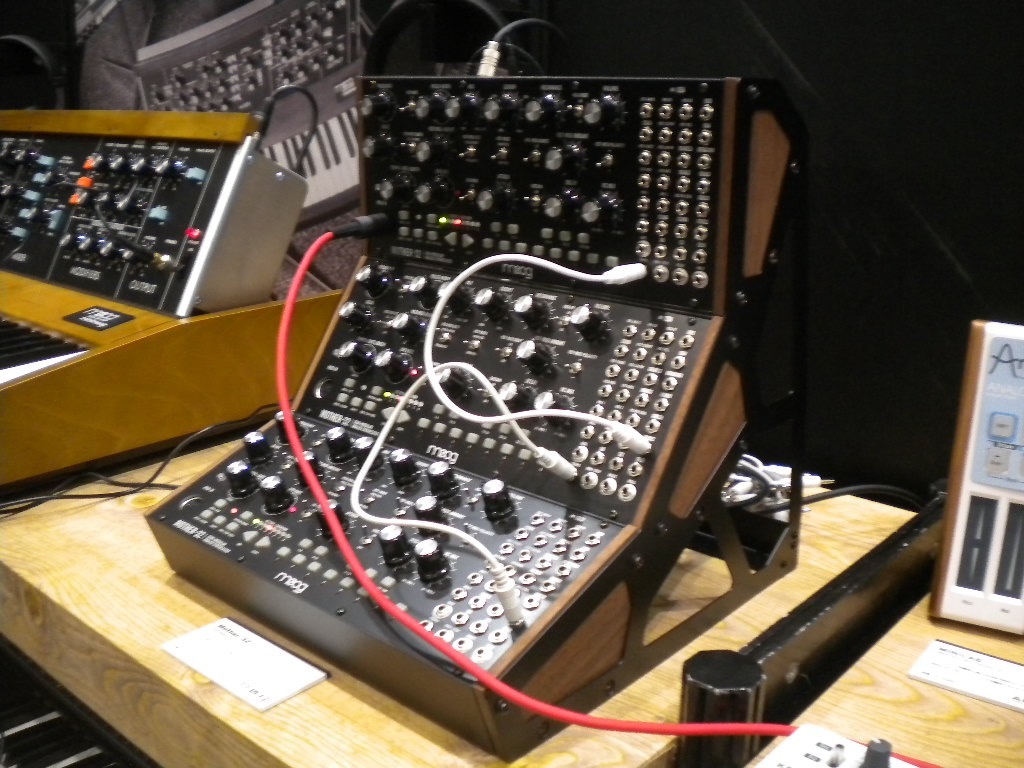 moog MOTHER-32試奏記 : 風流音色まねゑもん moog MOTHER-32試奏記 : 風流音色まねゑもん