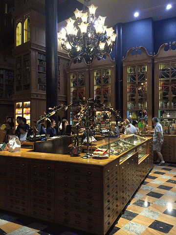 c0130060_1242819.gif