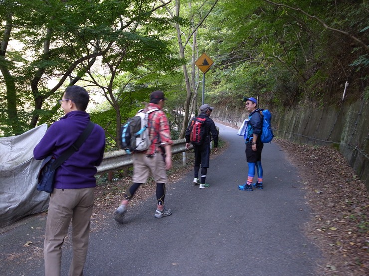 阪急三宮駅から修法が原、鍋蓋山、菊水山からすずらんの湯_a0292881_14451586.jpg