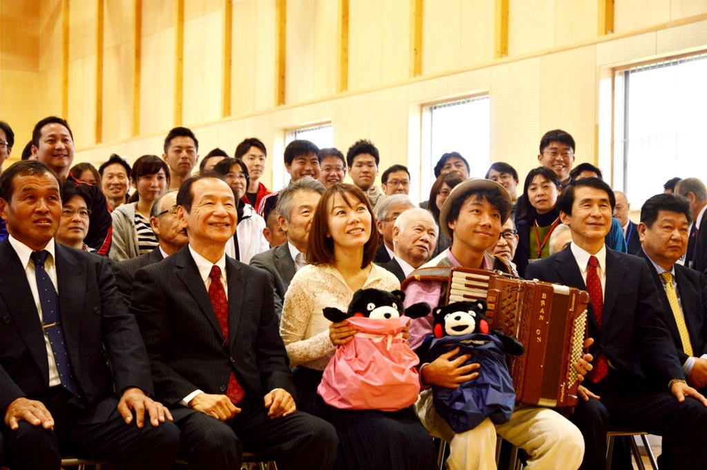 半崎美子×新井武人　熊本復興応援ライブ_d0010809_00592612.jpg