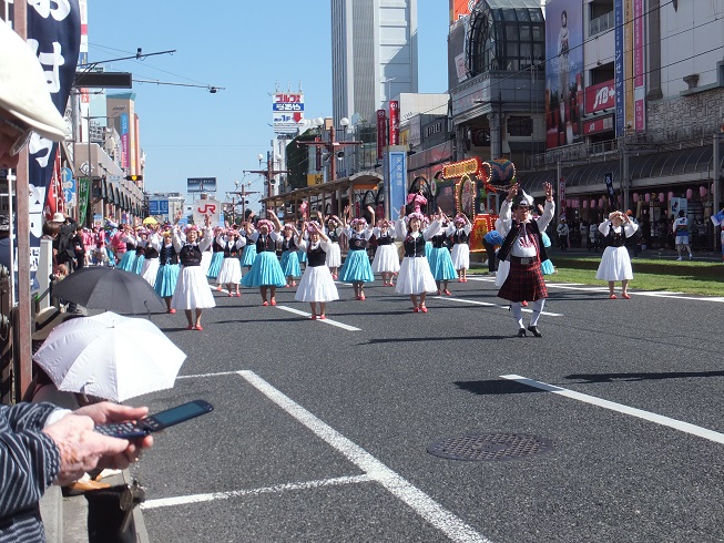 カメラは修理に　おはら祭の踊り連_a0126618_2119458.jpg