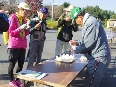 日本3ﾃﾞｰﾏｰﾁ　2日目吉見百穴・森林公園ﾙｰﾄ　_b0220251_133345.jpg