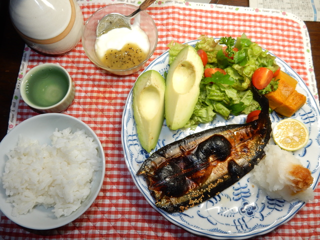 ’16,11,8(火)やっと消石灰と肥料まで!_f0060461_12202588.jpg