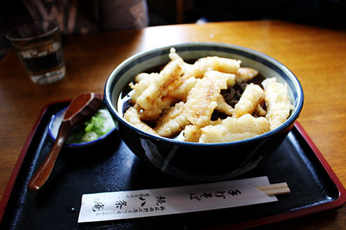 ランチ　鮮魚鯔背から徒歩２分　蕎麦_a0139912_14204271.jpg