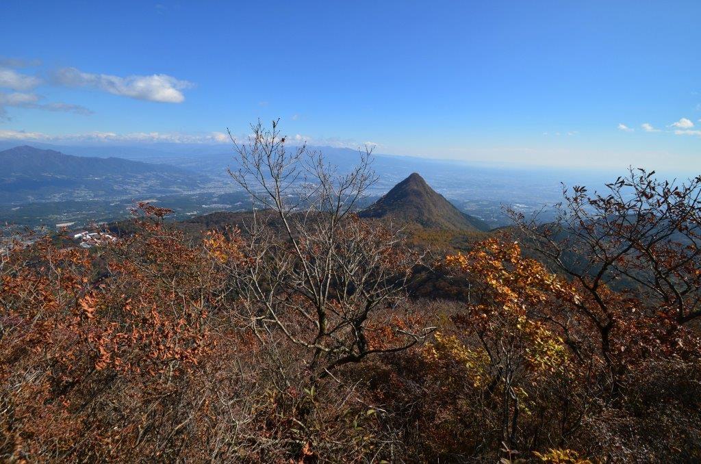 2016/11/3 水沢山～伊香保森林公園（雌岳・もみじの広場）_a0340812_13224999.jpg