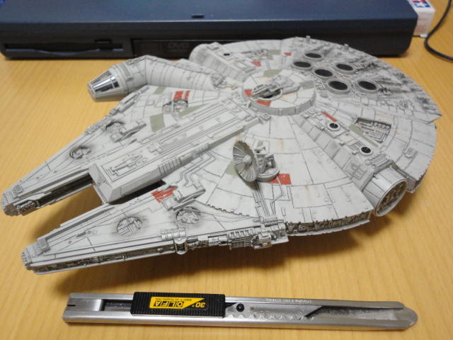 「Build the Millennium Falcon」94号、95号の製作の様子♪_c0137122_03523232.jpg