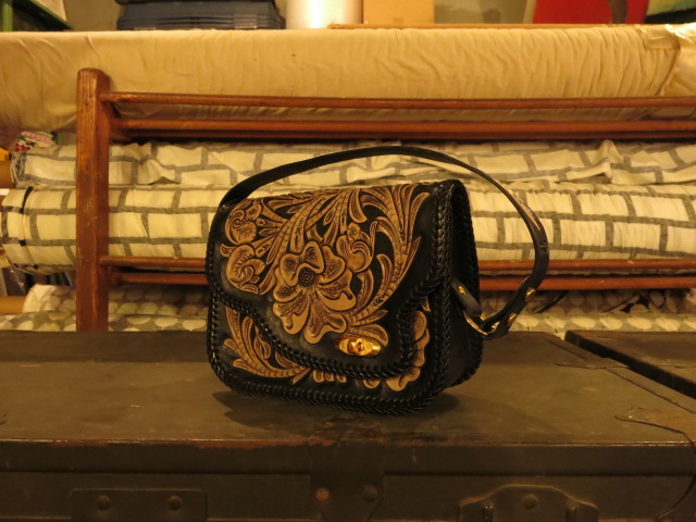 \"RoosterKing × TheThreeRobbers Carving Hand Bag #2 - ORDER\"ってこんなこと。_c0140560_9222563.jpg