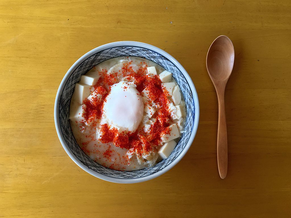 慌ただしい朝も味噌汁ぶっかけ飯_e0220163_13093608.jpg