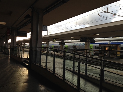 オフシーズン!日帰りチンクエテッレの旅:序章_a0136671_1424057.jpg