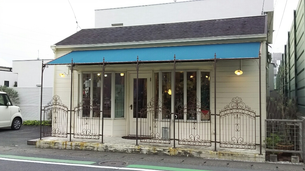 b0308627_06305685.jpg