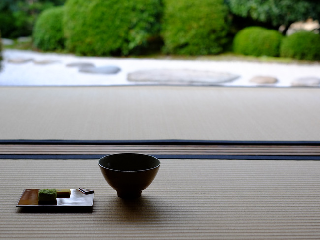 「島根・松江 明々庵 薄茶と三英堂・菜種の里、 彩雲堂・若草」_a0000029_15125025.jpg