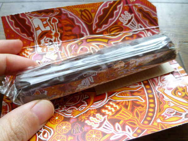 lovechock ORGANIC RAW CHOCOLATE Cherry / Chili_c0152767_21552202.jpg
