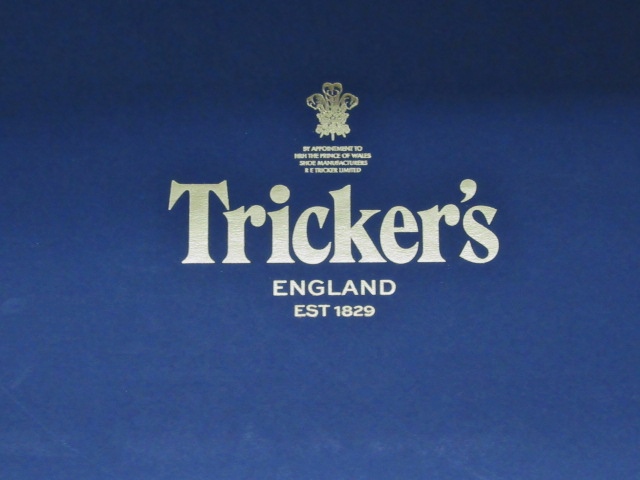 ようやくのTricker\'s (別注)が入荷です(^^♪ まずは、先行2型より!!_d0152280_9322686.jpg