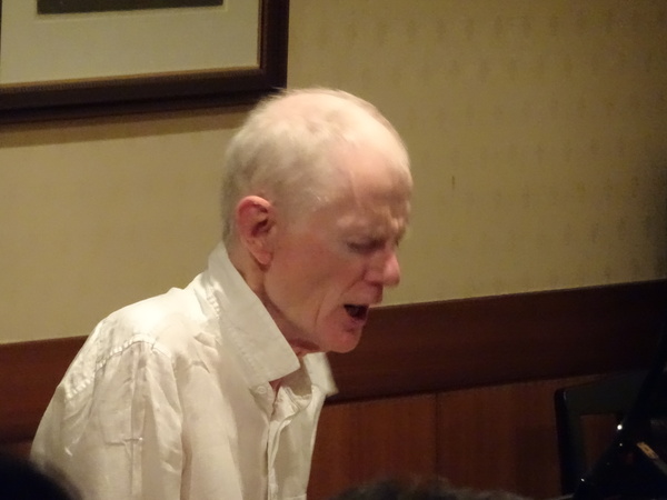 b0009391_1361284.jpg