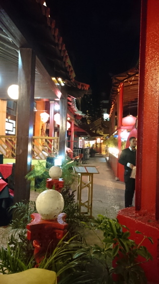 b0194195_00372408.jpg