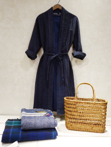 而今禾さんのお洋服が入荷しました Alphabet Note 而今禾さんのお洋服が入荷しました Alphabet Note