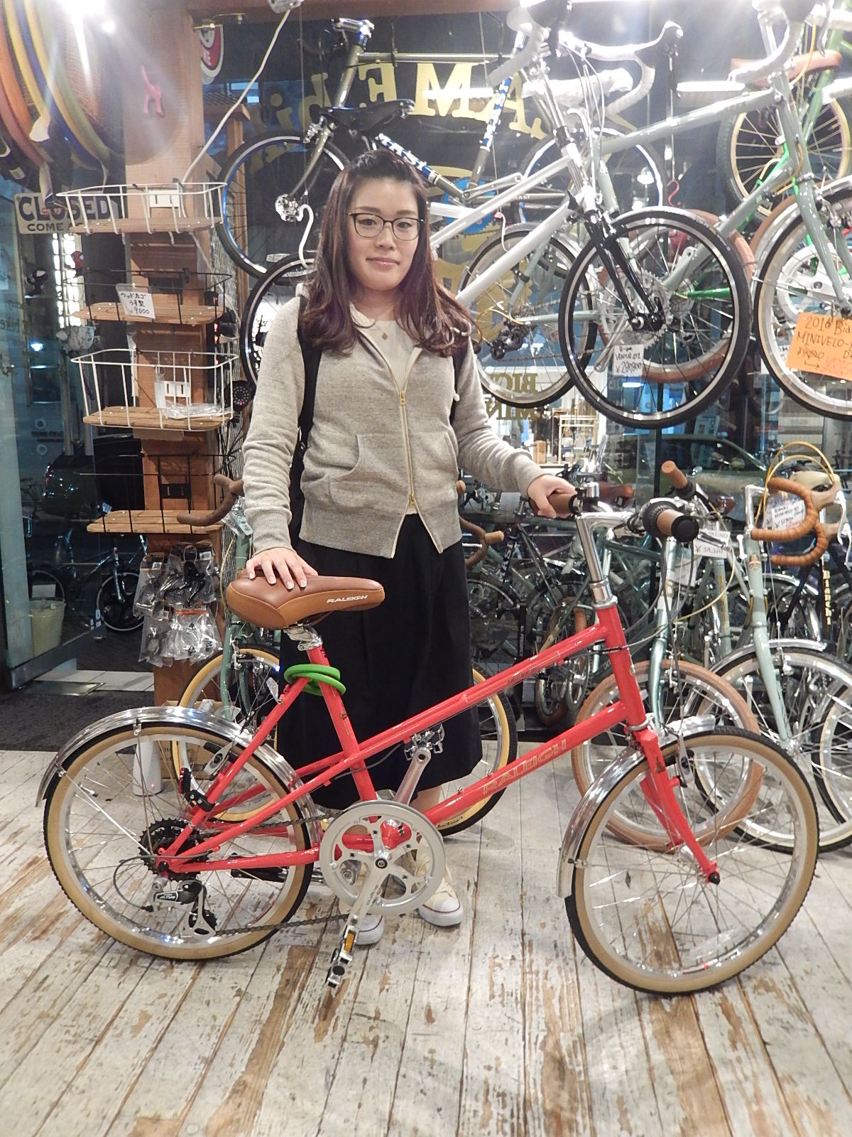 11月12日 渋谷 原宿 の自転車屋 FLAME bike前です_e0188759_18322828.jpg
