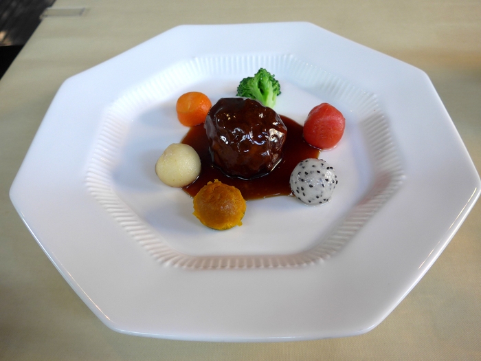新宿御苑前「中国料理 礼華」へ行く。_f0232060_12105859.jpg