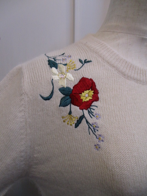 完売Lily Brown リリーブラウン 刺繍ニットプルオーバー : dimanche ...