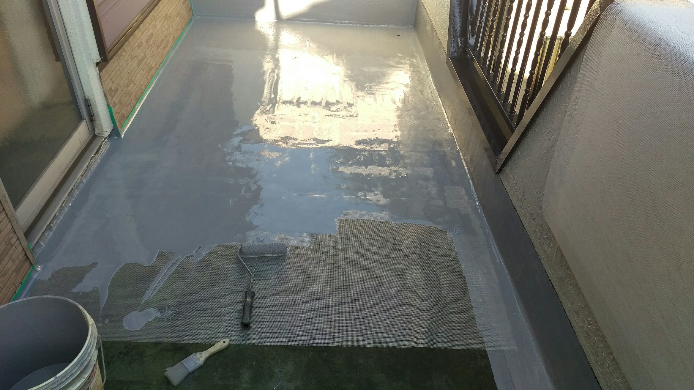 ベランダウレタン防水工事 _e0243413_09354977.jpg