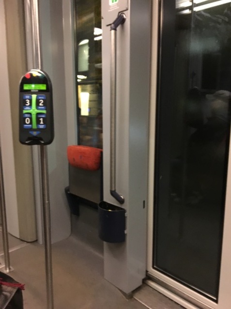 f0143521_03365350.jpg
