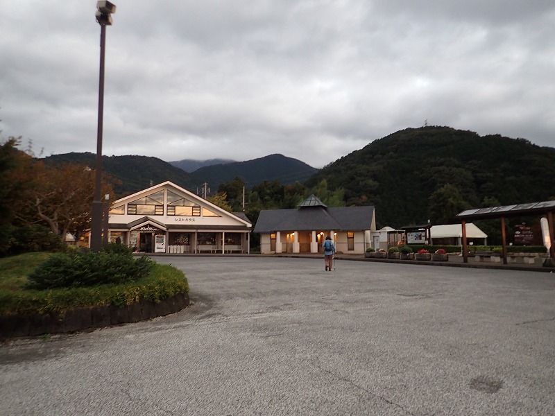 e0284726_6122816.jpg