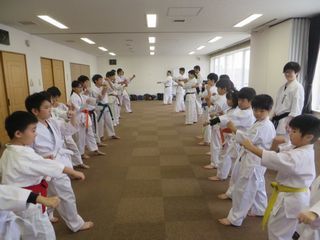 日曜空手　屯田教室_c0118332_13460582.jpg