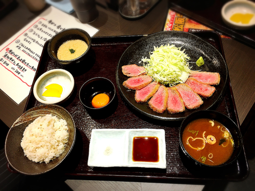牛かつ新山 津店@2_e0292546_09543362.jpg