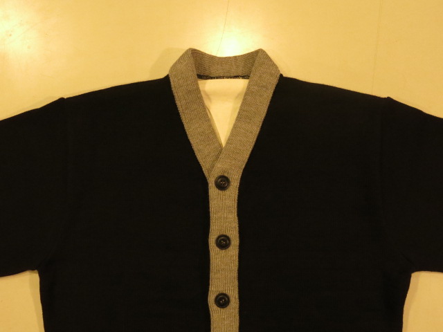 \"TheThreeRobbers PUNCH KNIT CARDIGAN\"ってこんなこと。_c0140560_951627.jpg