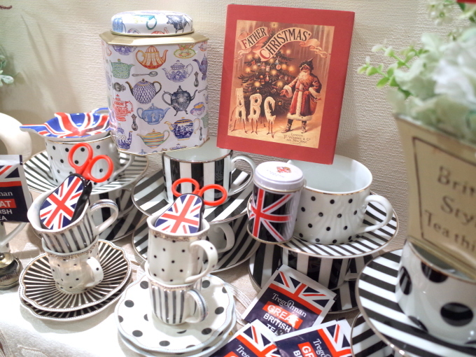 コッツウォルズのお茶会 ~ファイナル~_c0188784_22060528.jpg