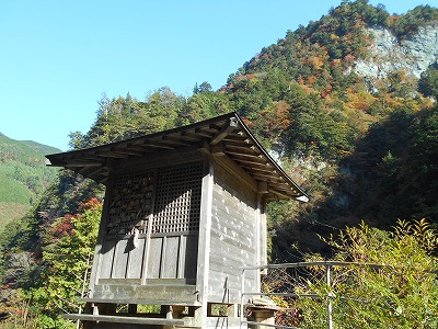 f0308898_1955527.jpg